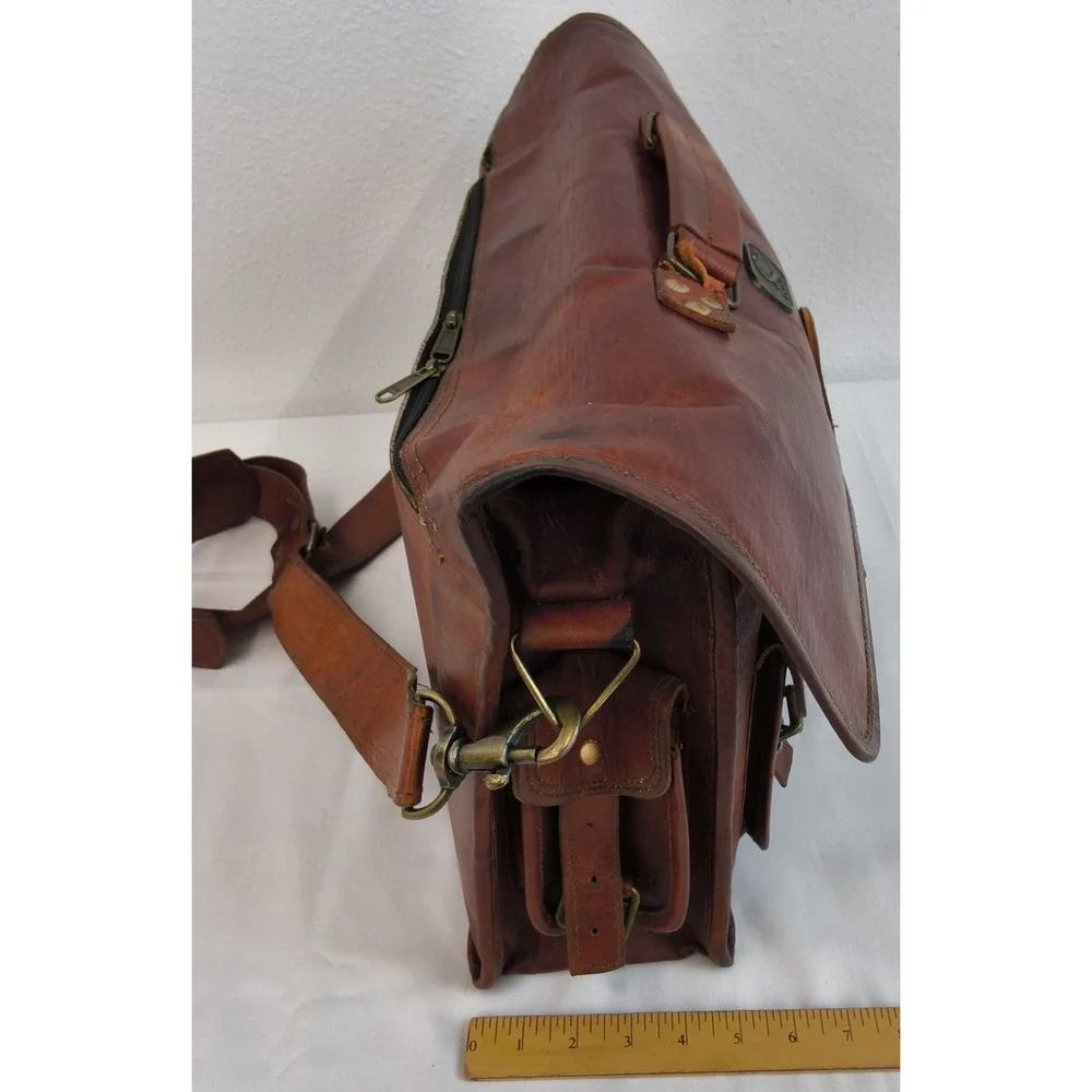 Cuero Handmade Leather Messenger Bag Unisex Brown Leather 11 Pockets #W5112